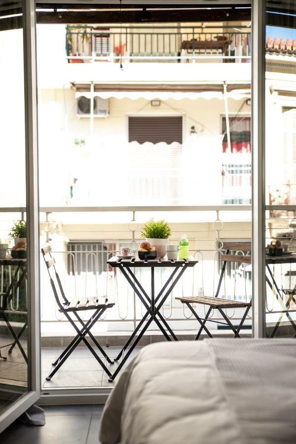 Apartmán Ports Crossroad D Pireus Exteriér fotografie